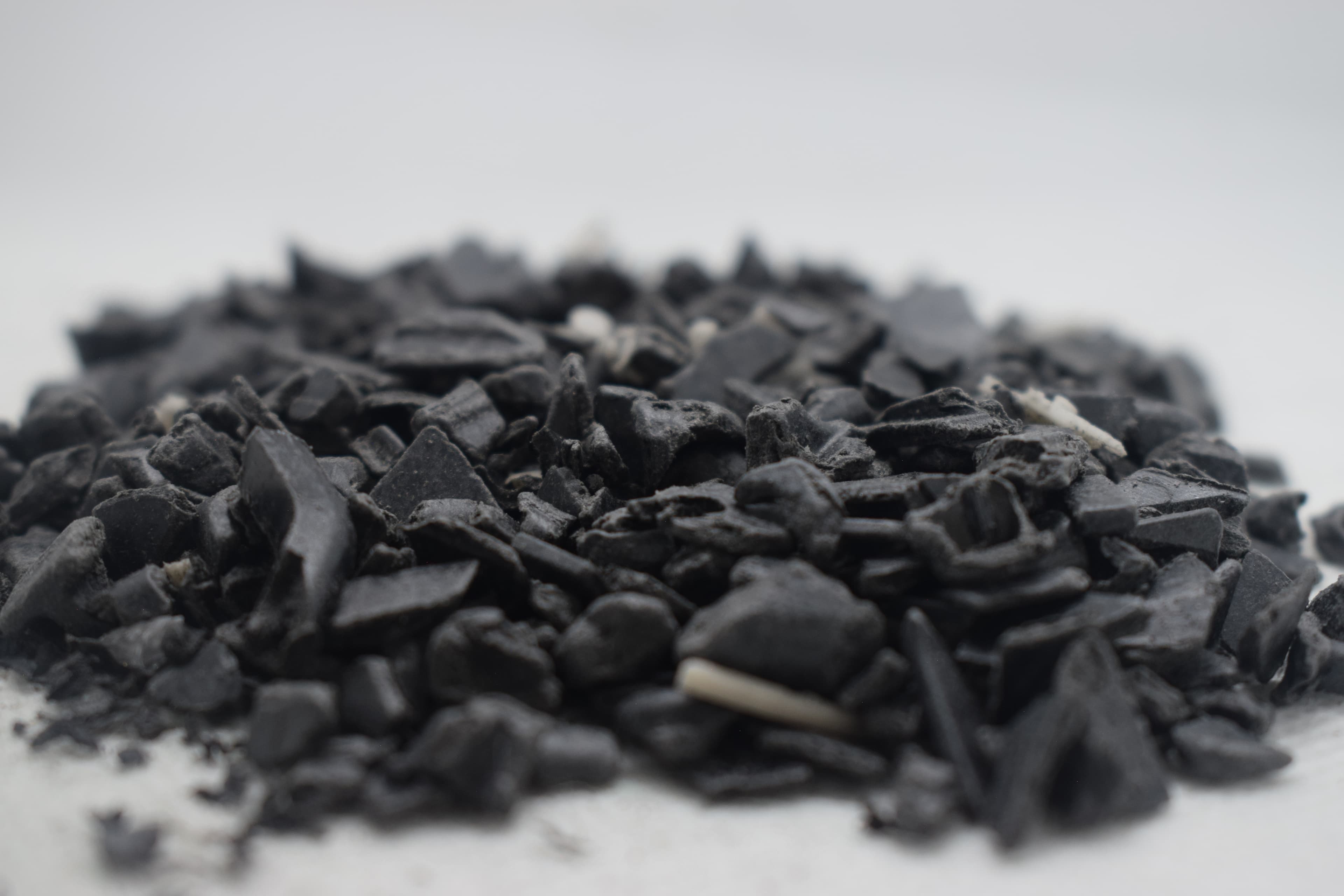 PBT GF30 MOLIDO NEGRO SCRAP